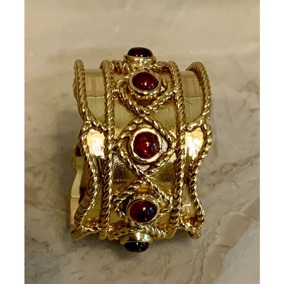 Stunning 18k gold plated sterling garnet ring - Picture 6 of 9